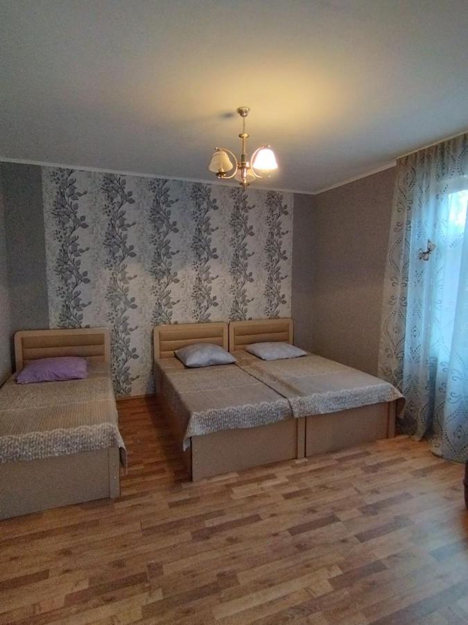 Lika'S Sweet House Apartment Katskhi Exterior foto